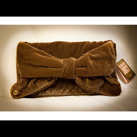 Juicy Couture Handbags - JUICY COUTURE Caramel Brown Bow Quilted Bag Velour Clutch Purse Handbag $198 NWT